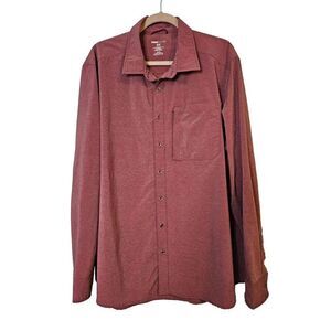 Swiss+Tech mens wine colored button down shirt.  Size 2XL.